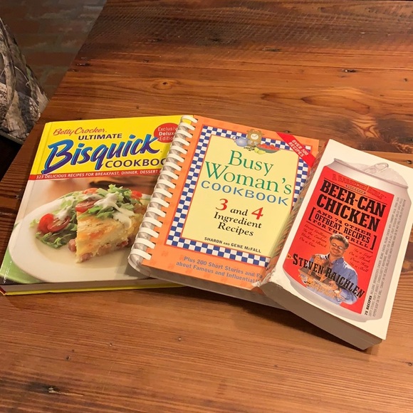 Cookbooks - Picture 1 of 8